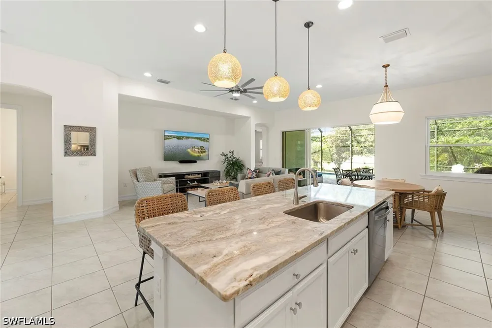 Stern Way Naples, FL 34114