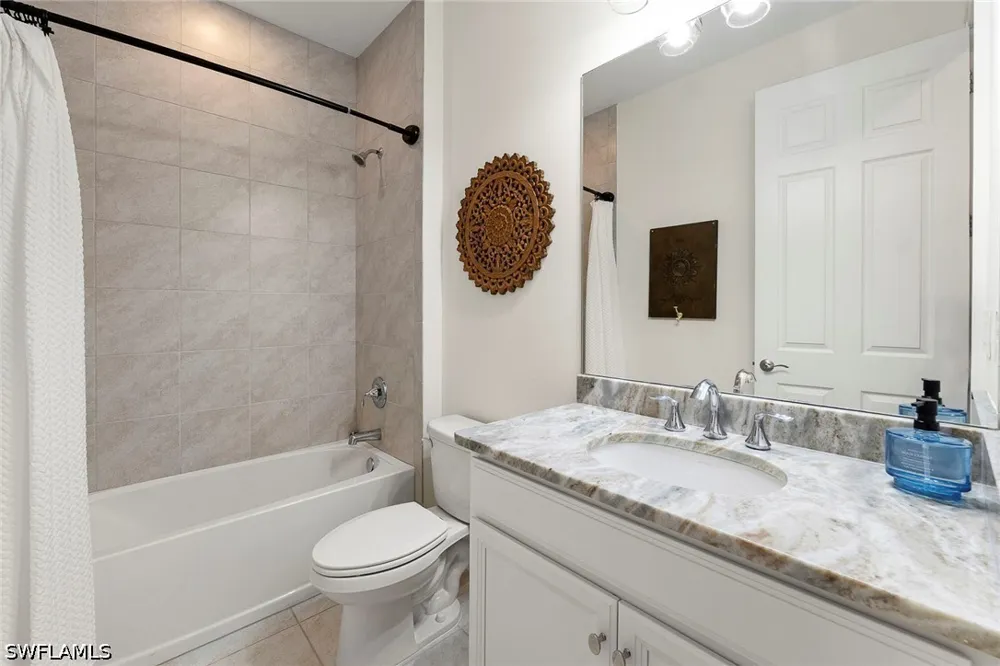 Stern Way Naples, FL 34114