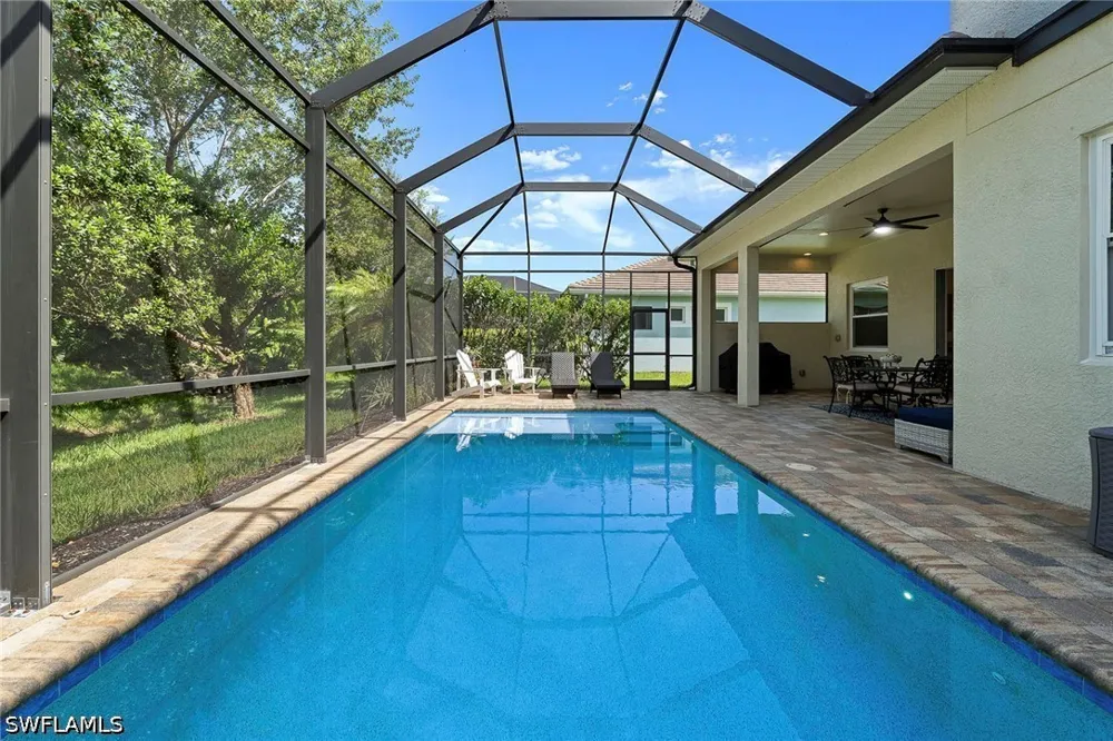 Stern Way Naples, FL 34114