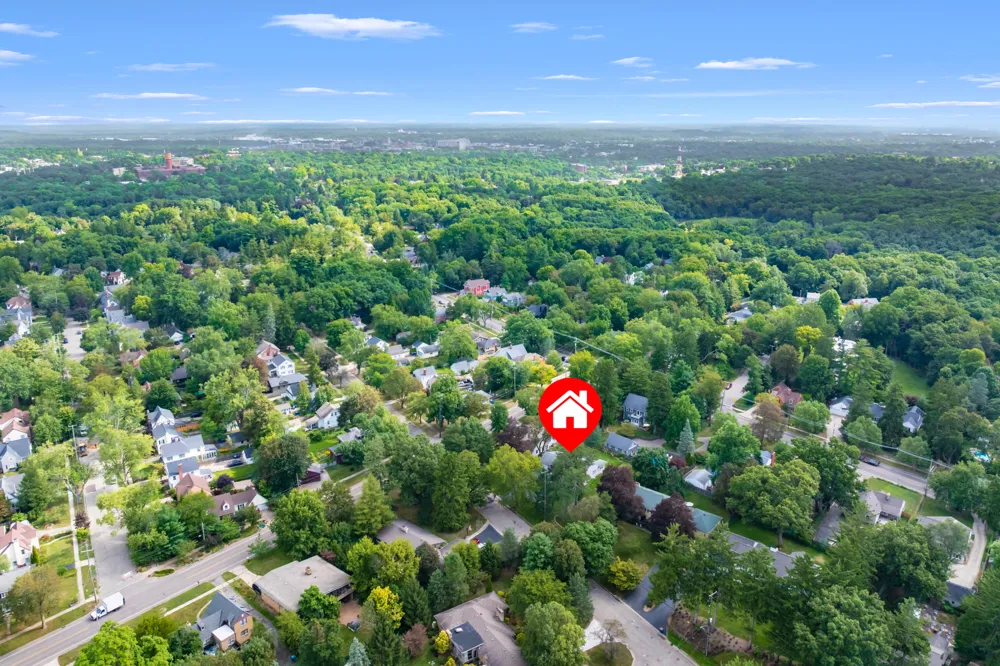 2411 Waite Avenue Kalamazoo, MI 49008