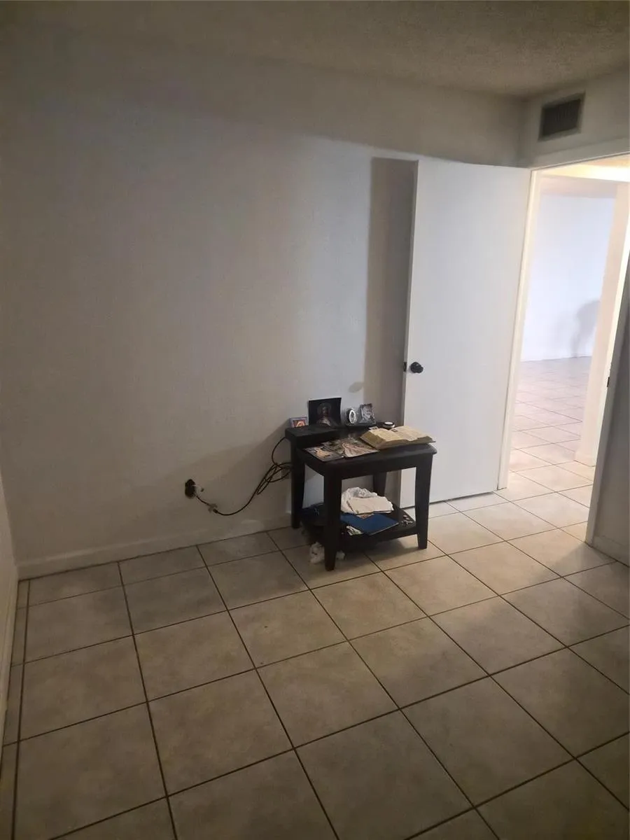 3252 Foxcroft Road #113 Miramar, FL 33025