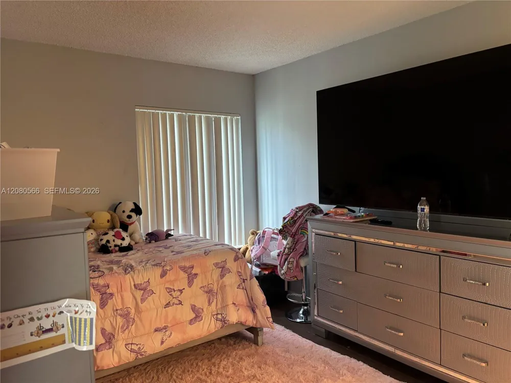 702 Sunny Pine Way #A1 Green Acres, FL 33415