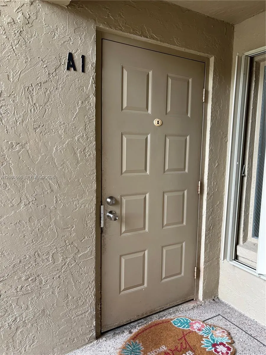 702 Sunny Pine Way #A1 Green Acres, FL 33415