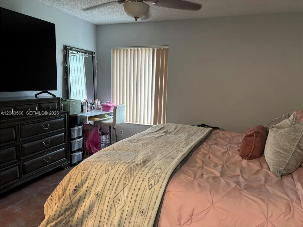702 Sunny Pine Way #A1 Green Acres, FL 33415