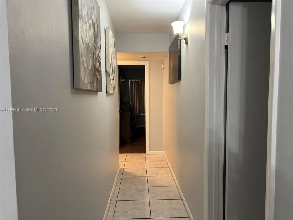 702 Sunny Pine Way #A1 Green Acres, FL 33415