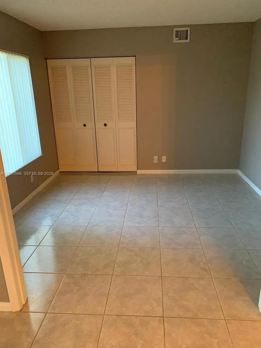 702 Sunny Pine Way #A1 Green Acres, FL 33415