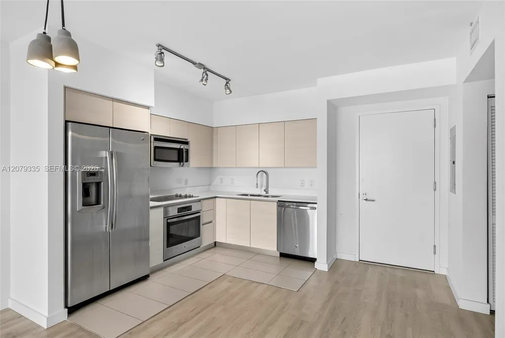 4250 Biscayne Blvd #805 Miami, FL 33137