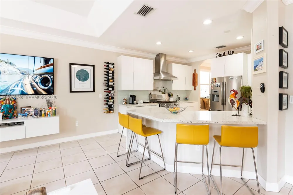 14918 SW 10th St Miami, FL 33194