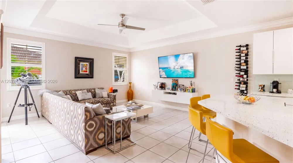 14918 SW 10th St Miami, FL 33194