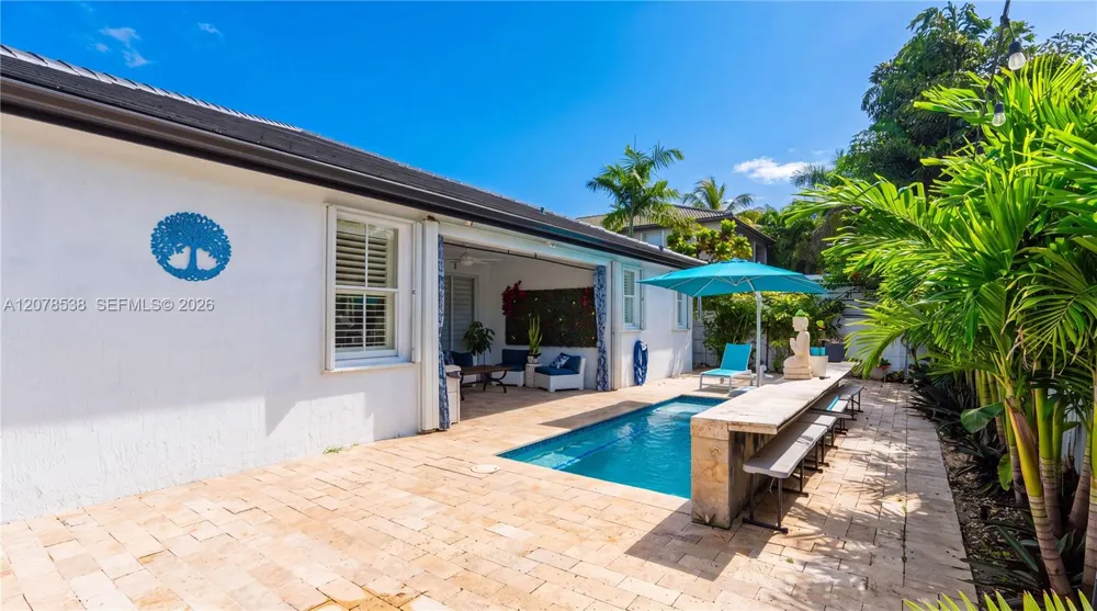 14918 SW 10th St Miami, FL 33194