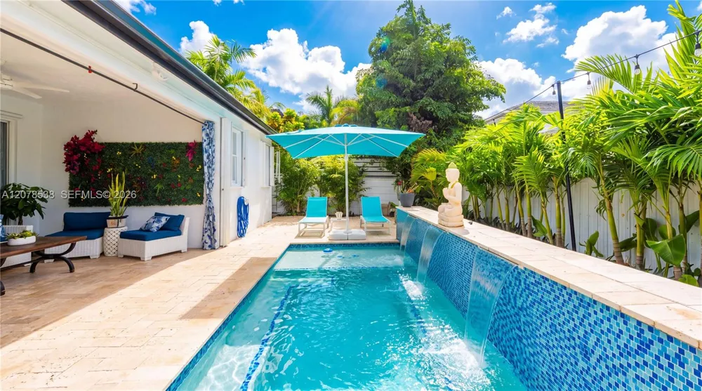 14918 SW 10th St Miami, FL 33194