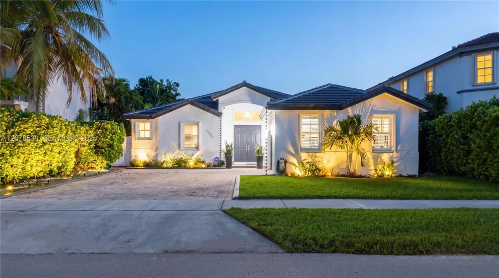 14918 SW 10th St Miami, FL 33194