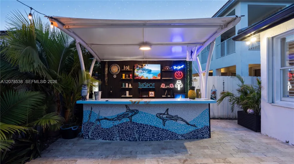 14918 SW 10th St Miami, FL 33194