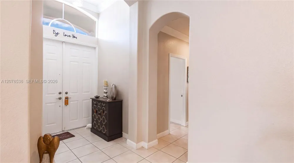 14918 SW 10th St Miami, FL 33194