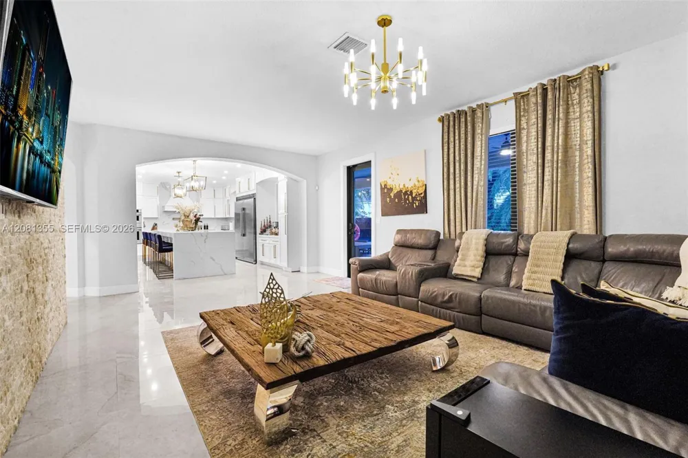 2150 NW 16th Pl Homestead, FL 33030