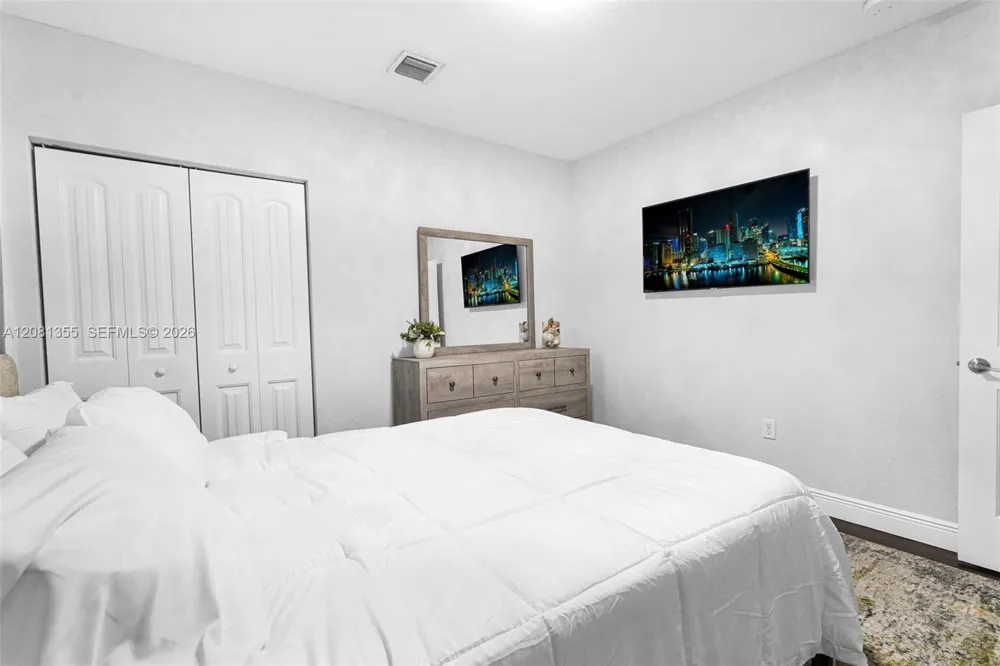 2150 NW 16th Pl Homestead, FL 33030