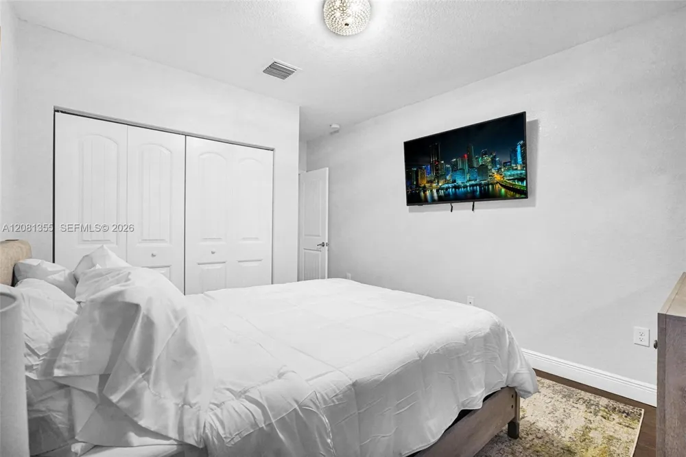 2150 NW 16th Pl Homestead, FL 33030
