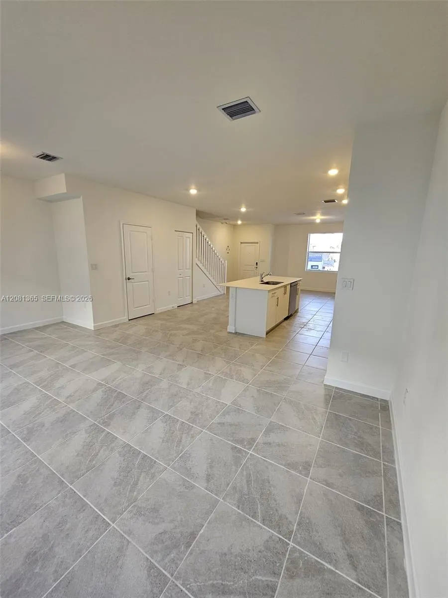 1175 SE 1 st #0 Florida City, FL 33034