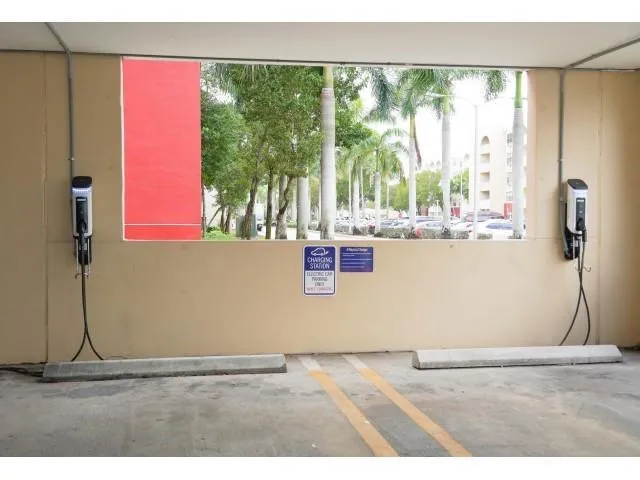 18335 NW 68 AVENUE #323A Hialeah, FL 33015