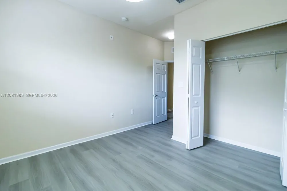 8800 NW 97th Ave #208 Doral, FL 33178