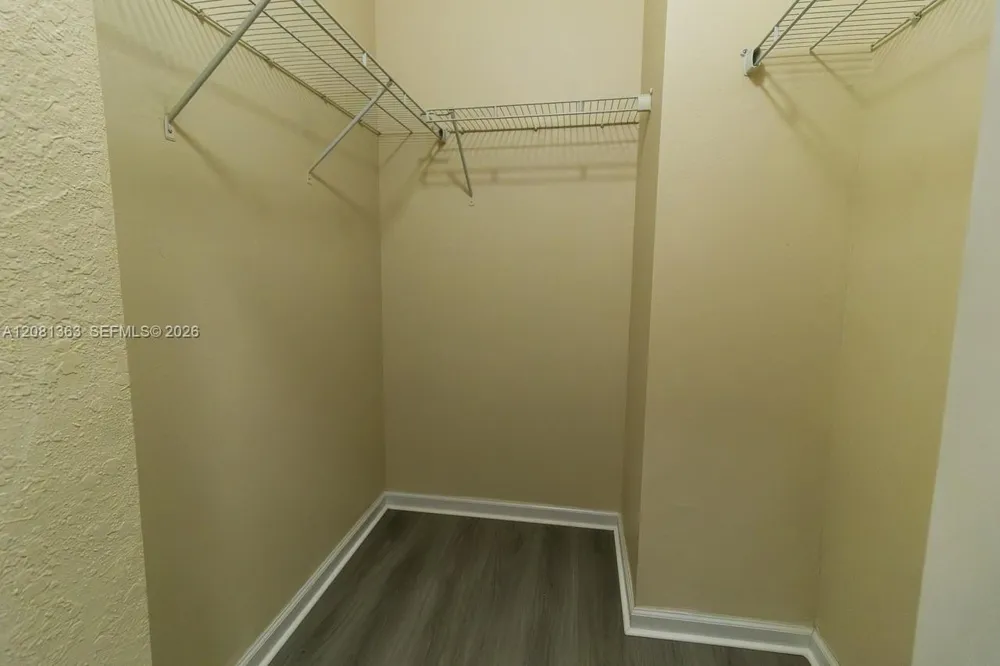 8800 NW 97th Ave #208 Doral, FL 33178