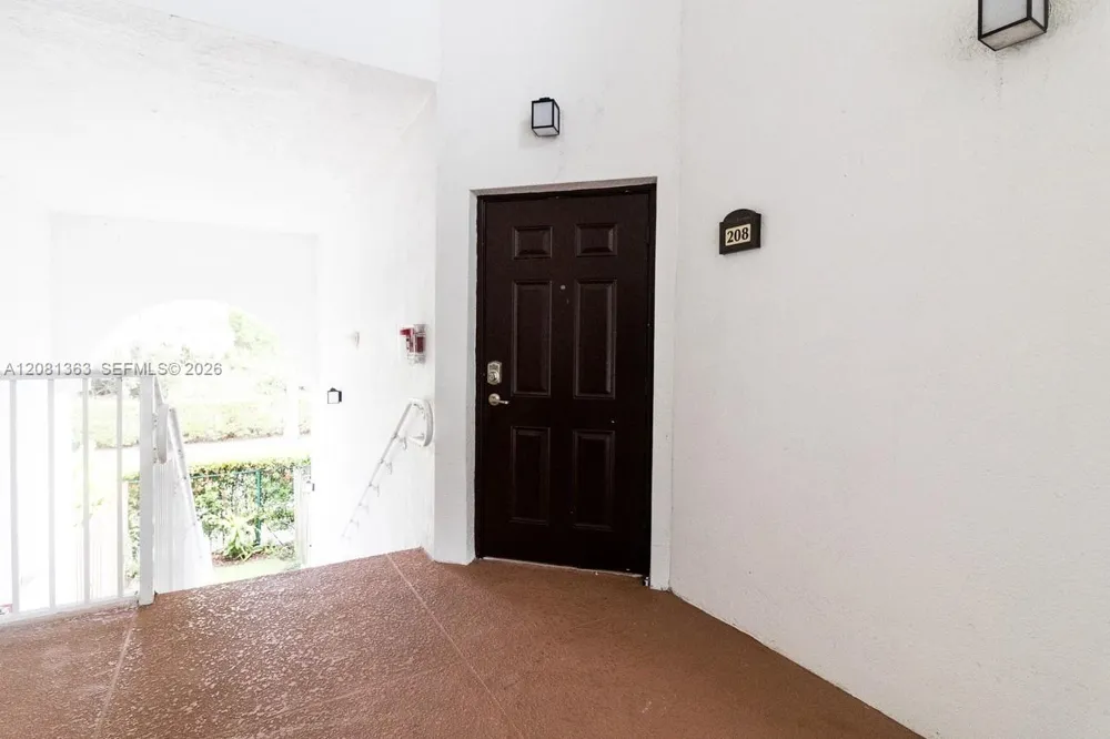 8800 NW 97th Ave #208 Doral, FL 33178