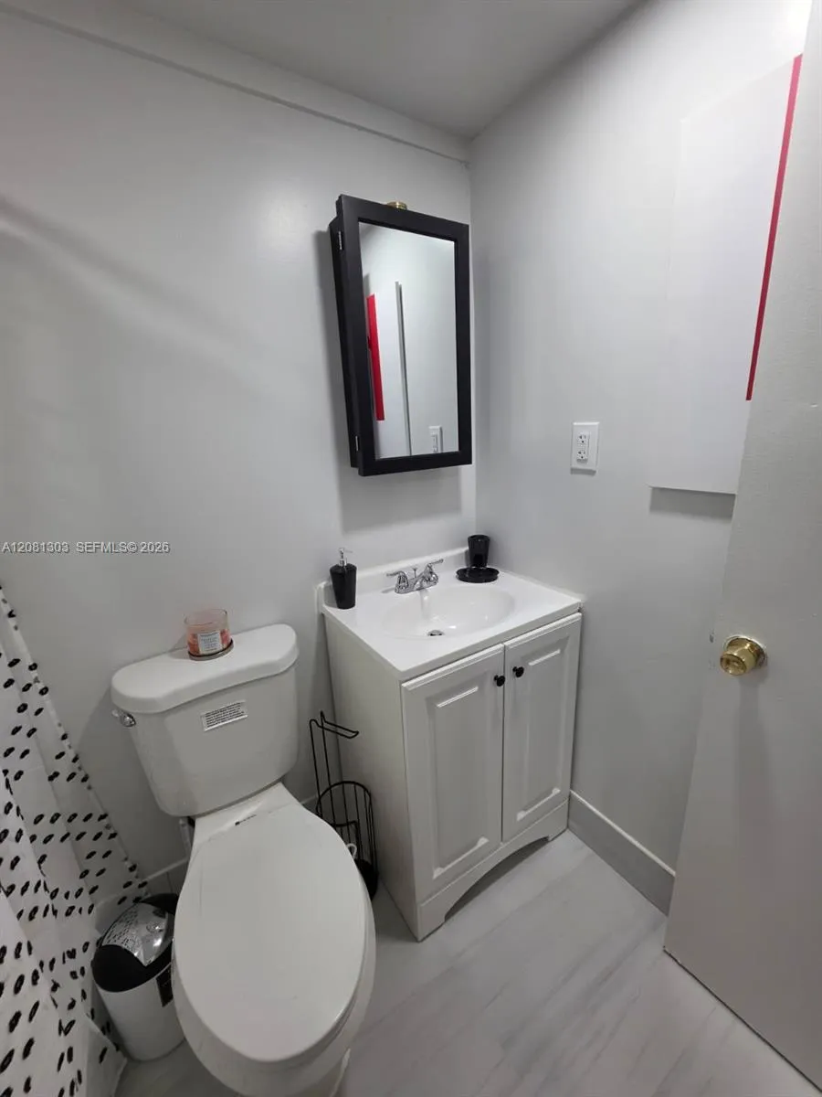 Address Not Shown Homestead, FL 33033