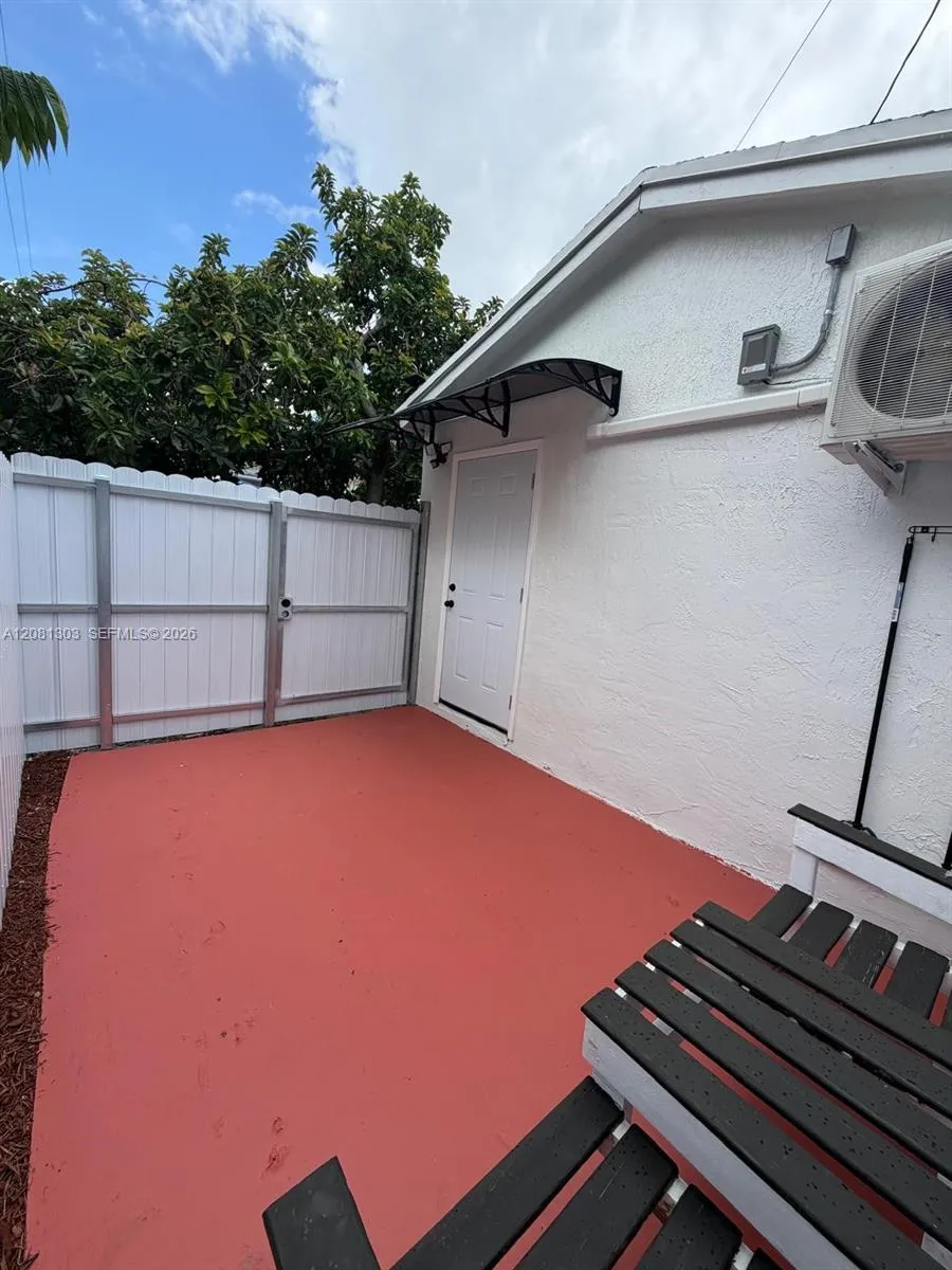 Address Not Shown Homestead, FL 33033