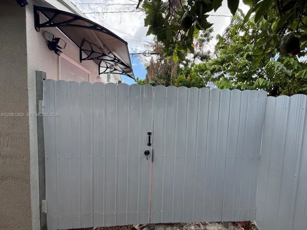 Address Not Shown Homestead, FL 33033