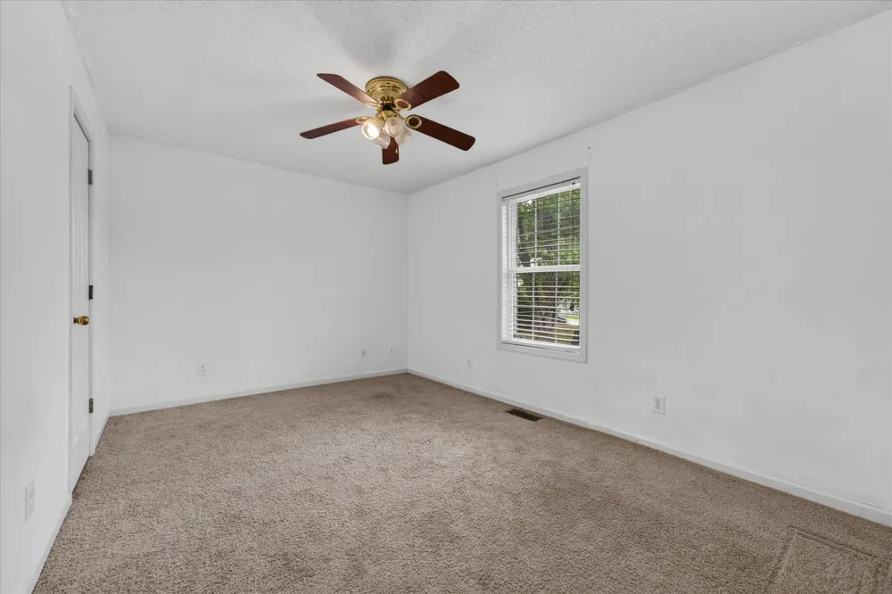 1862 Timberline Pl Clarksville, TN 37042