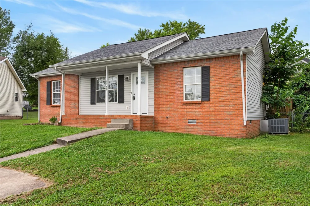 1862 Timberline Pl Clarksville, TN 37042