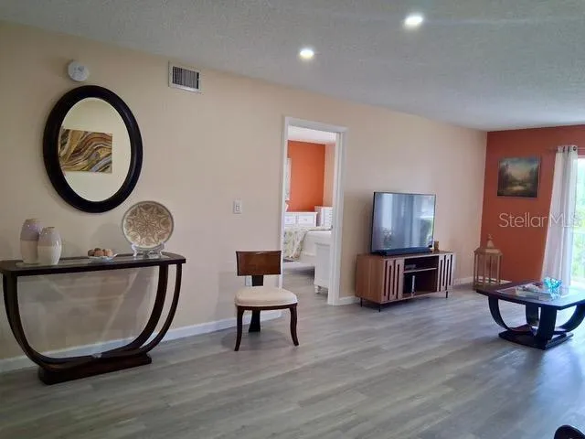 4145 HERON WAY #E-208 Bradenton, FL 34205
