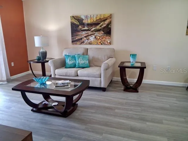 4145 HERON WAY #E-208 Bradenton, FL 34205