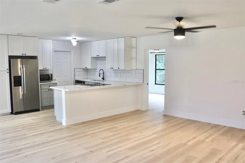 6124 RHYTHM BOULEVARD Orlando, FL 32808