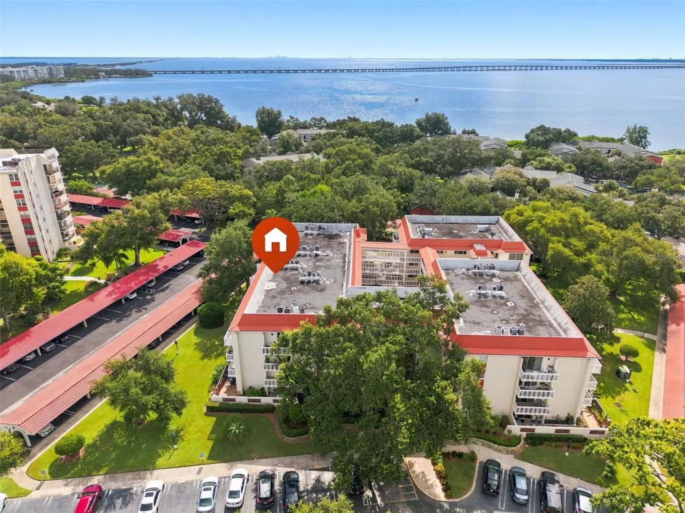 2650 PEARCE DRIVE #309 Clearwater, FL 33764