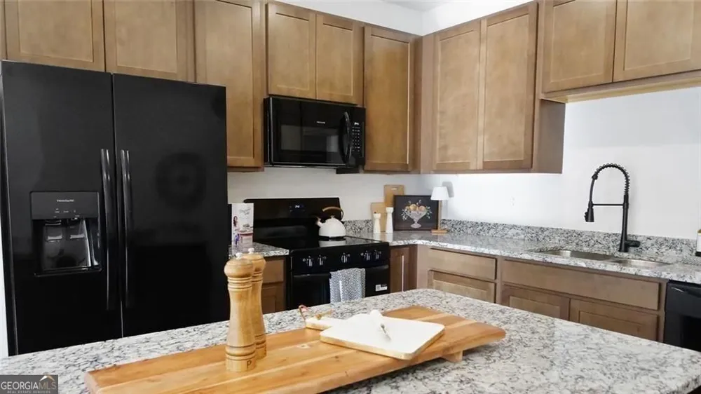 206 Clara XING Cartersville, GA 30120