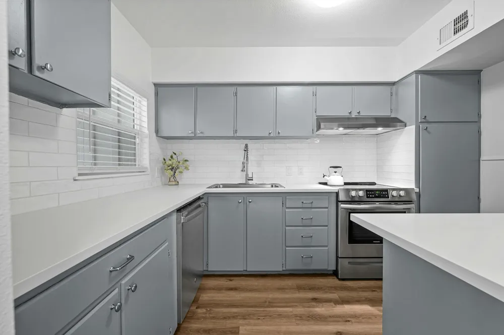 2401 Winsted Lane #6 Austin, TX 78703