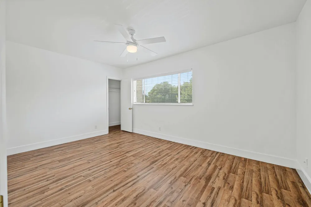 2401 Winsted Lane #6 Austin, TX 78703