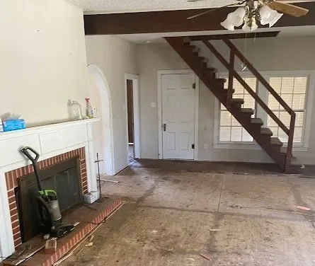 1202 Tyler Thornton, TX 76687