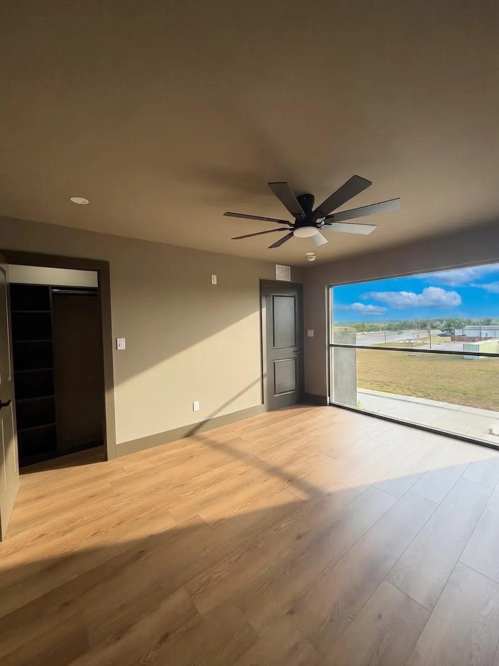 2316 Gooch Street Dallas, TX 75241