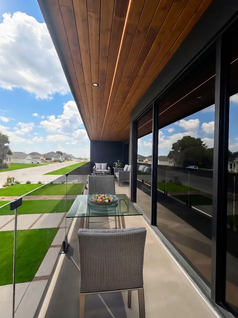 2316 Gooch Street Dallas, TX 75241