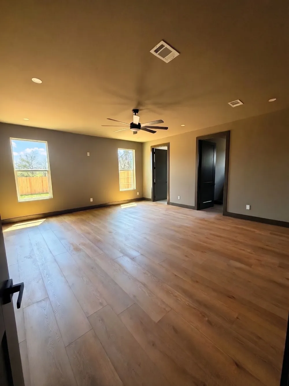 2316 Gooch Street Dallas, TX 75241