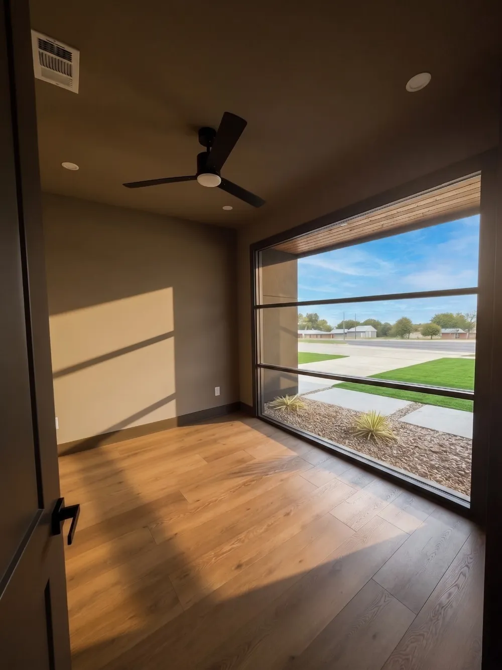 2316 Gooch Street Dallas, TX 75241