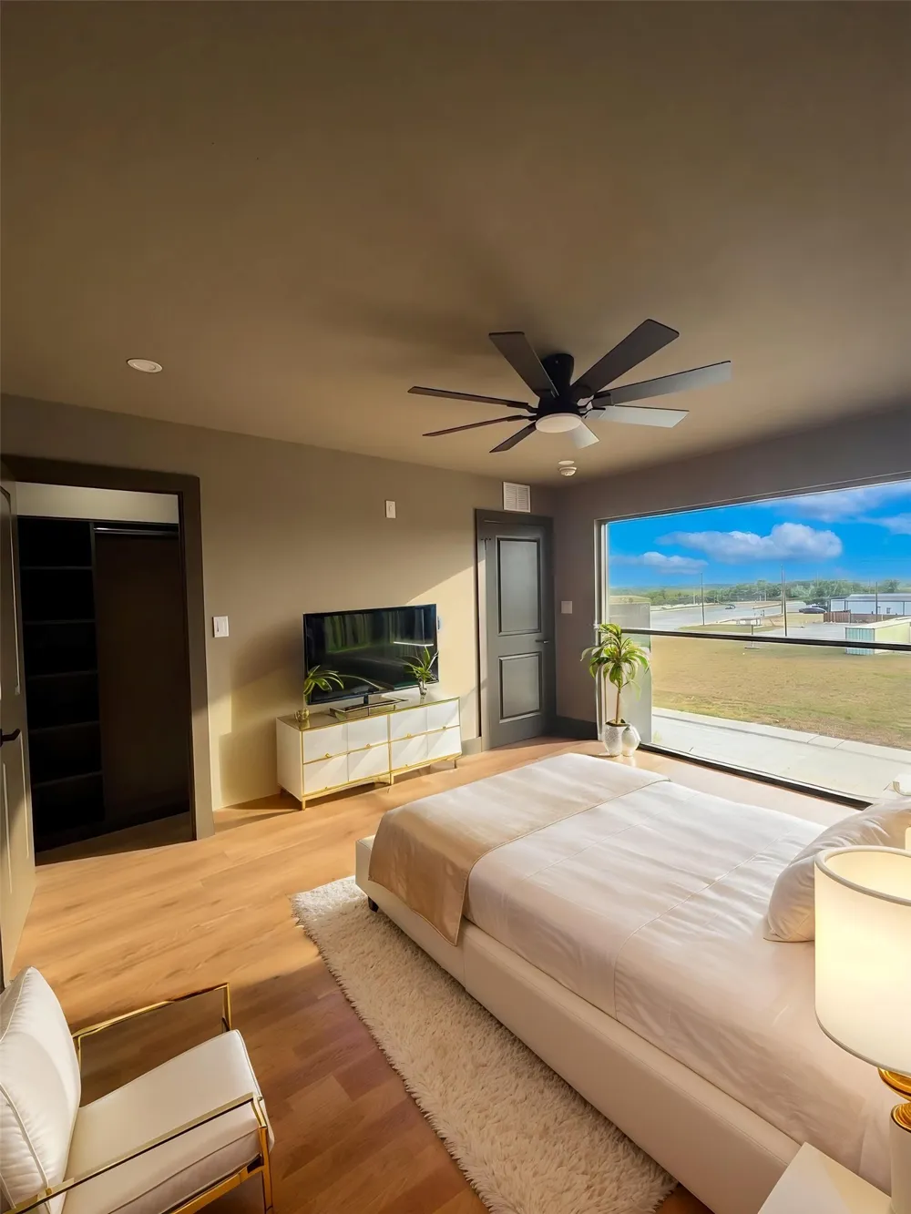 2316 Gooch Street Dallas, TX 75241