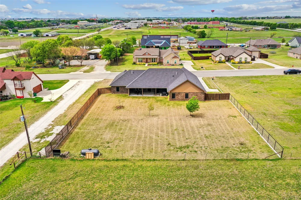 820 Fleitman Drive Muenster, TX 76252