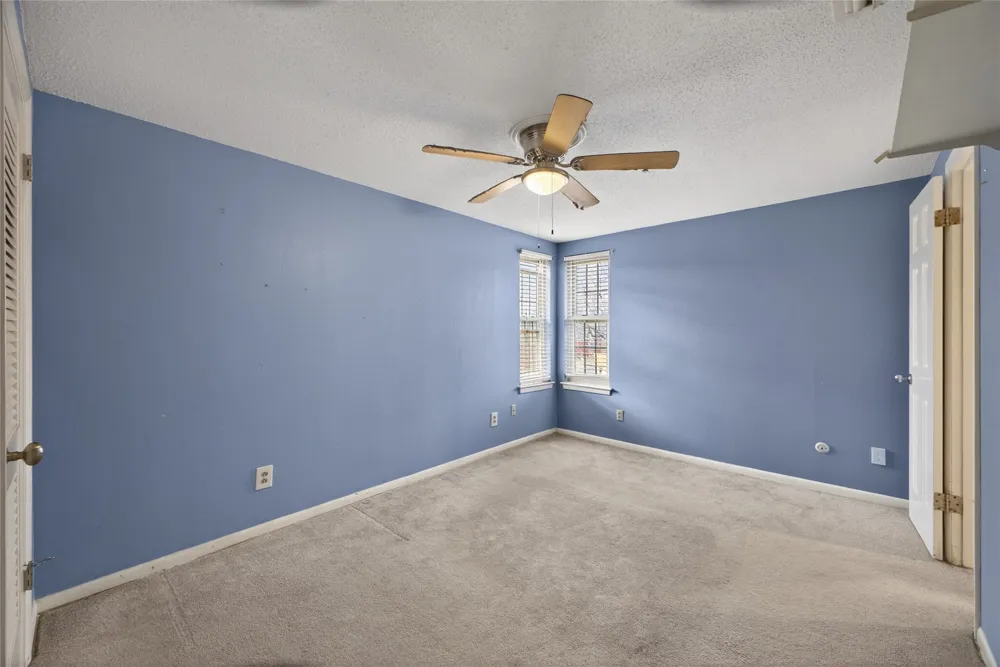 2801 Vancouver Street Irving, TX 75062
