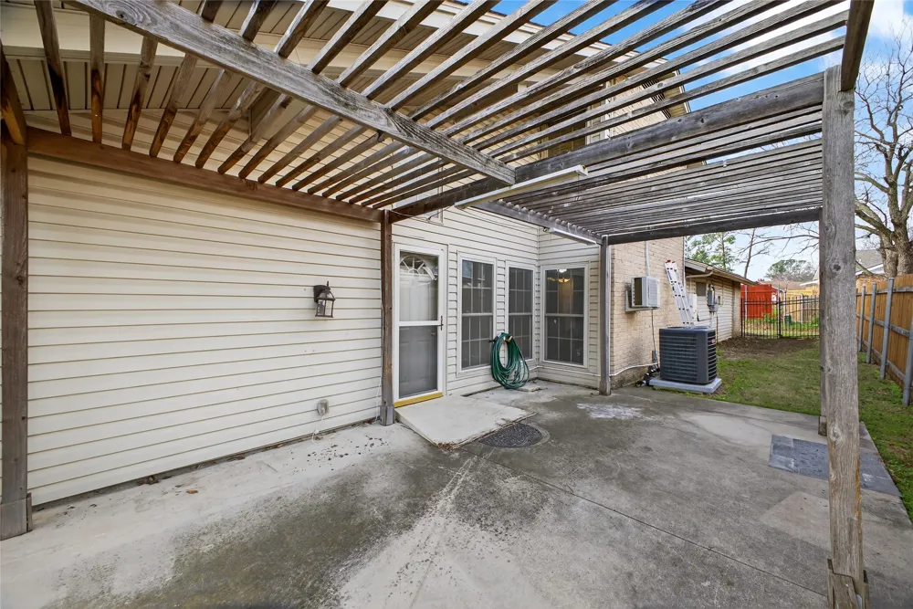 2801 Vancouver Street Irving, TX 75062