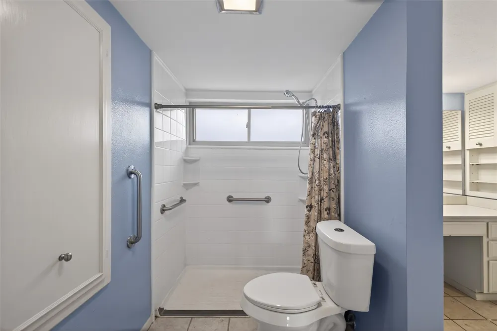2801 Vancouver Street Irving, TX 75062
