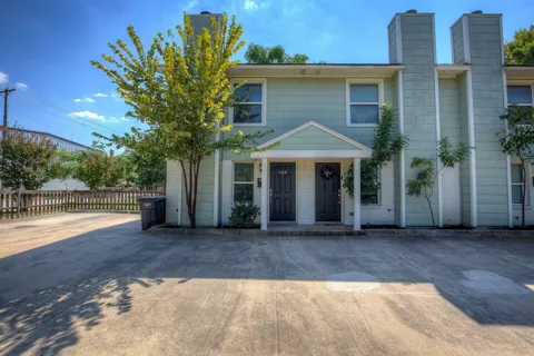 1500 Lipscomb Street #102