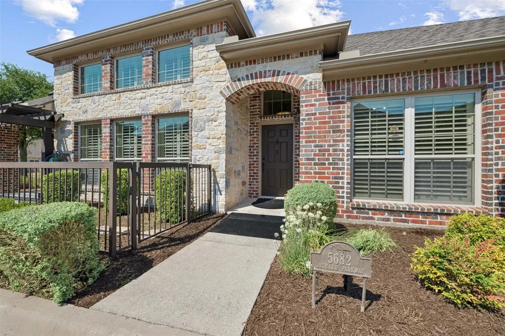 5682 Orchard Parkway Fairview, TX 75069